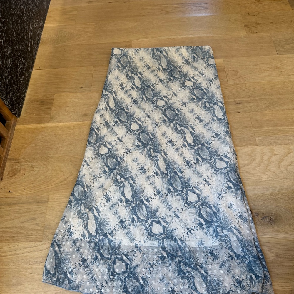 Nasty Gal Blue and White Snake Print Midi Skirt